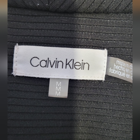 Calvin Klein Woman’s Blazer button less Suit / Jacket size Medium - Picture 2 of 3